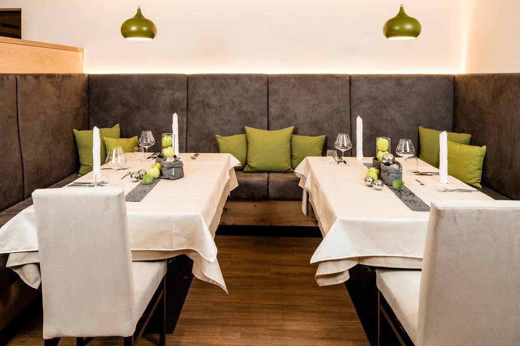 Aktiv Hotel Edelweiss Resia Eksteriør billede